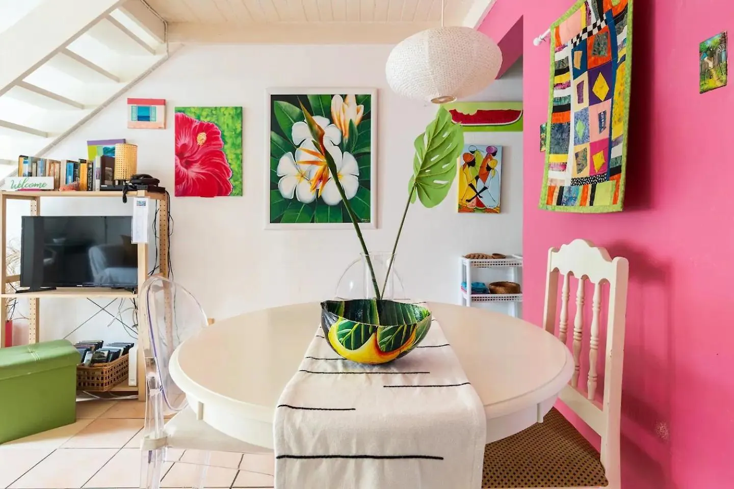 Idyllic Beachfront Condo オーチョ・リオス