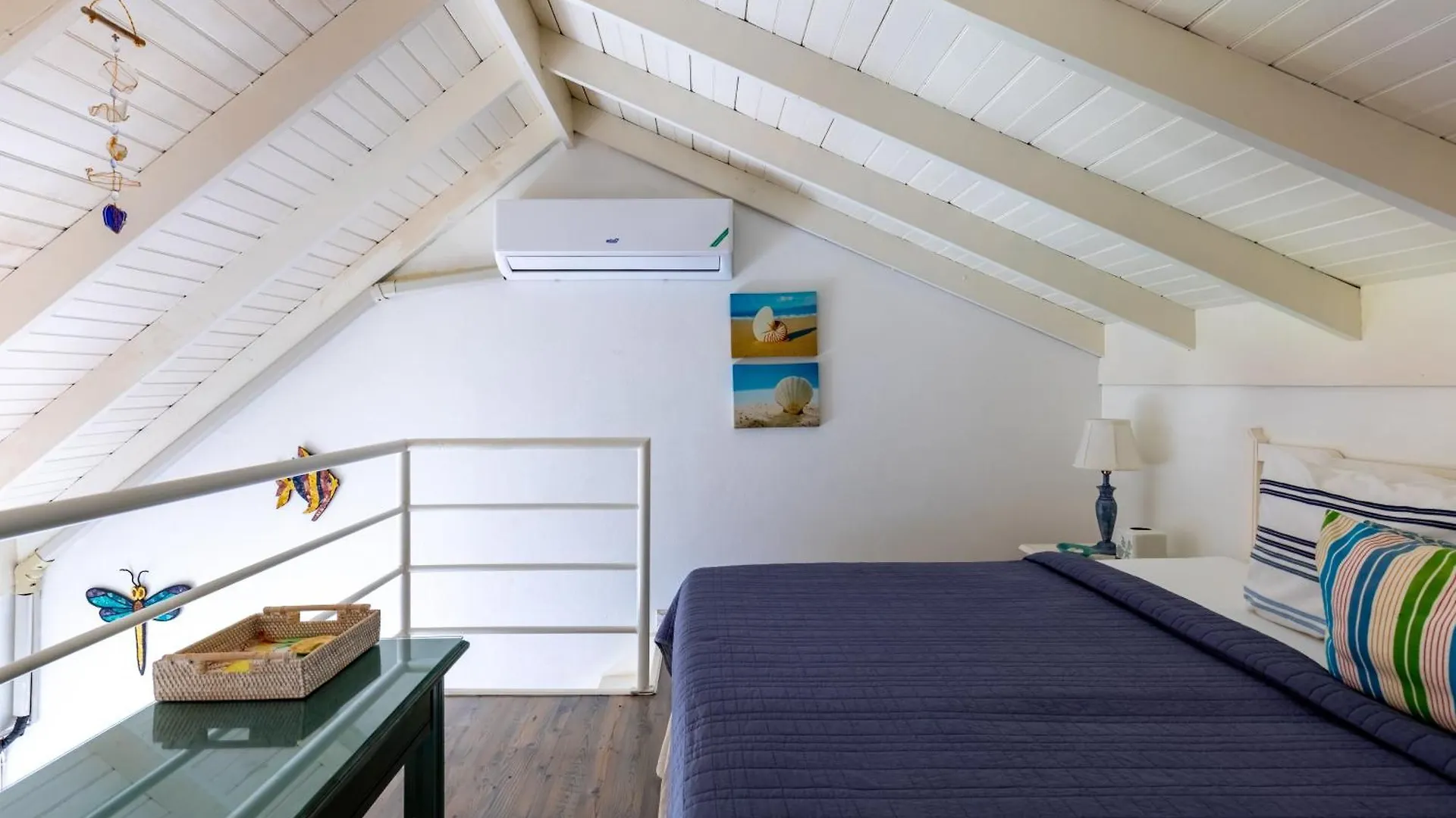 Idyllic Beachfront Condo オーチョ・リオス ジャマイカ