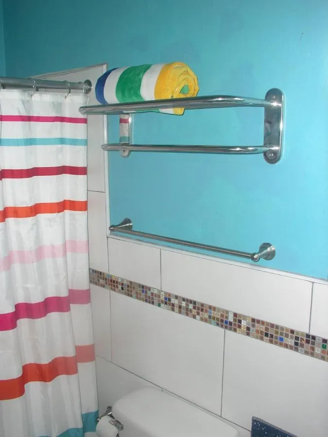 Idyllic Beachfront Condo Ocho Rios Daire