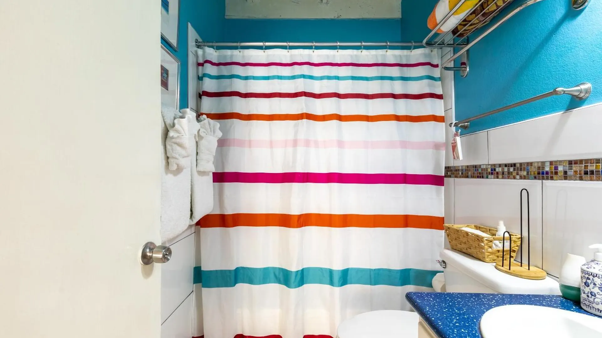 Idyllic Beachfront Condo Ocho Rios